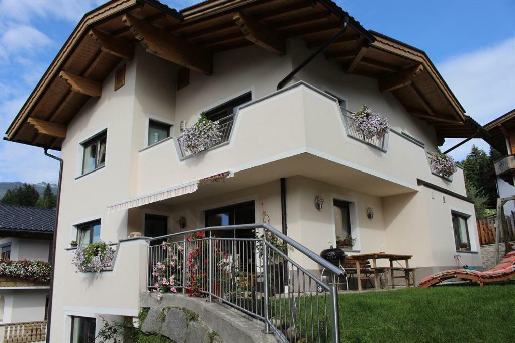 Apart Melanie Zell am Ziller Ngoại thất bức ảnh